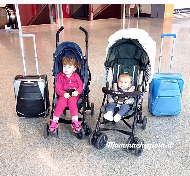 Viaggiare con i bambini sui voli easyJet
