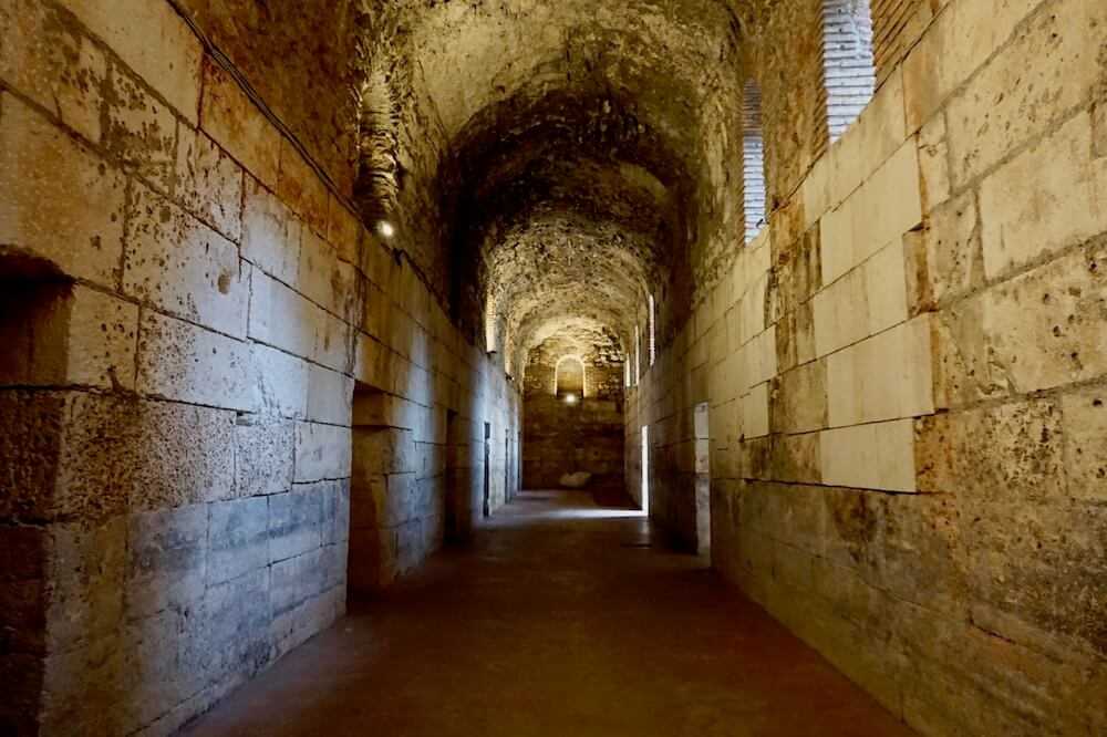 spalato sotterranei palazzo diocleziano