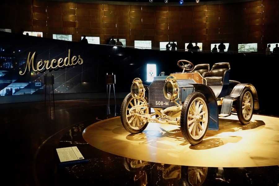 stoccarda museo mercedes